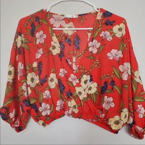 NWOT Floral wrap blouse - Picture 4 of 13